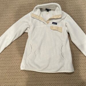 Patagonia pull over